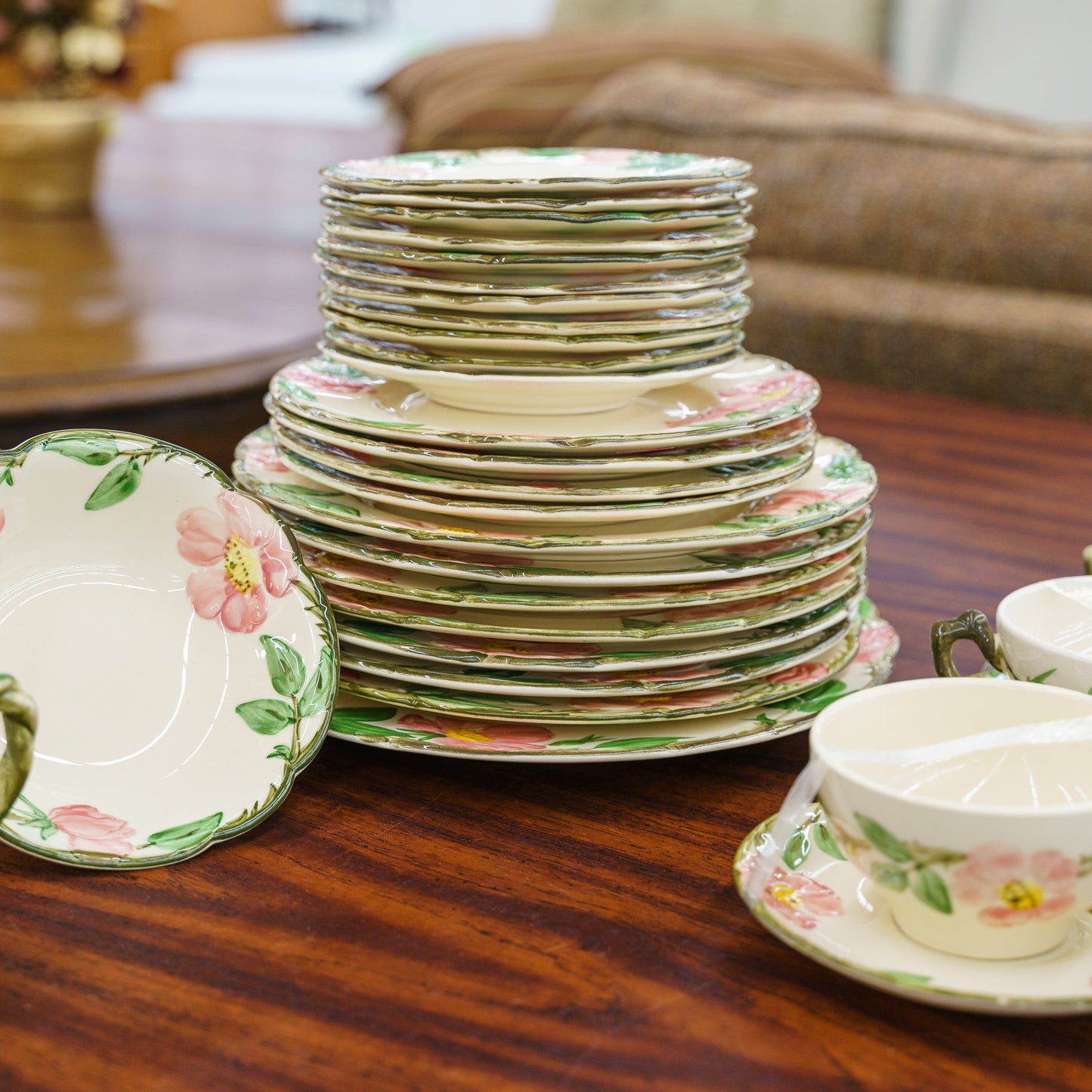 1960s Vintage Franciscan Desert Rose Dinnerware Collection - 44 pieces