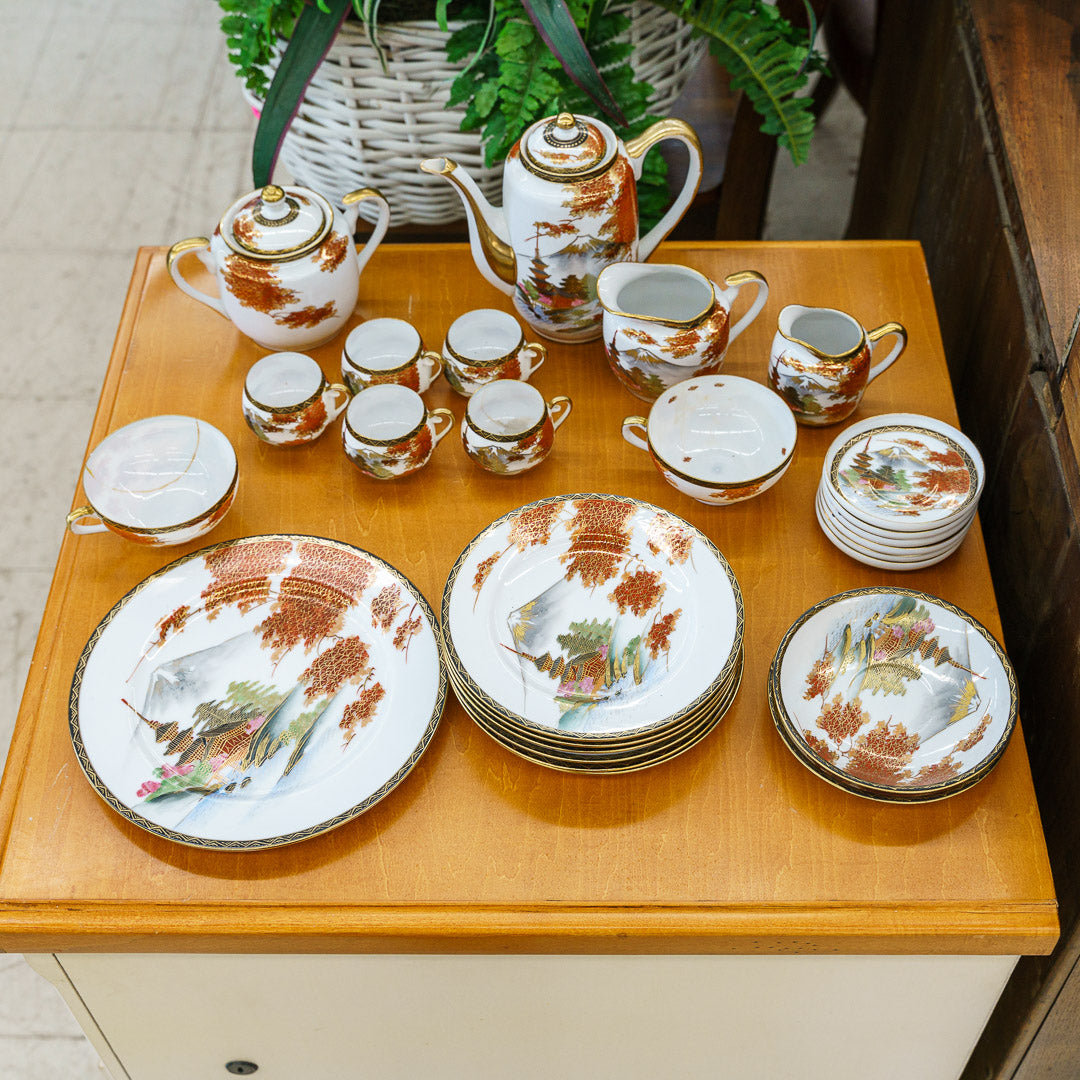 Antique Japanese Kutoni Porcelain Dish Set - circa 1912-1926