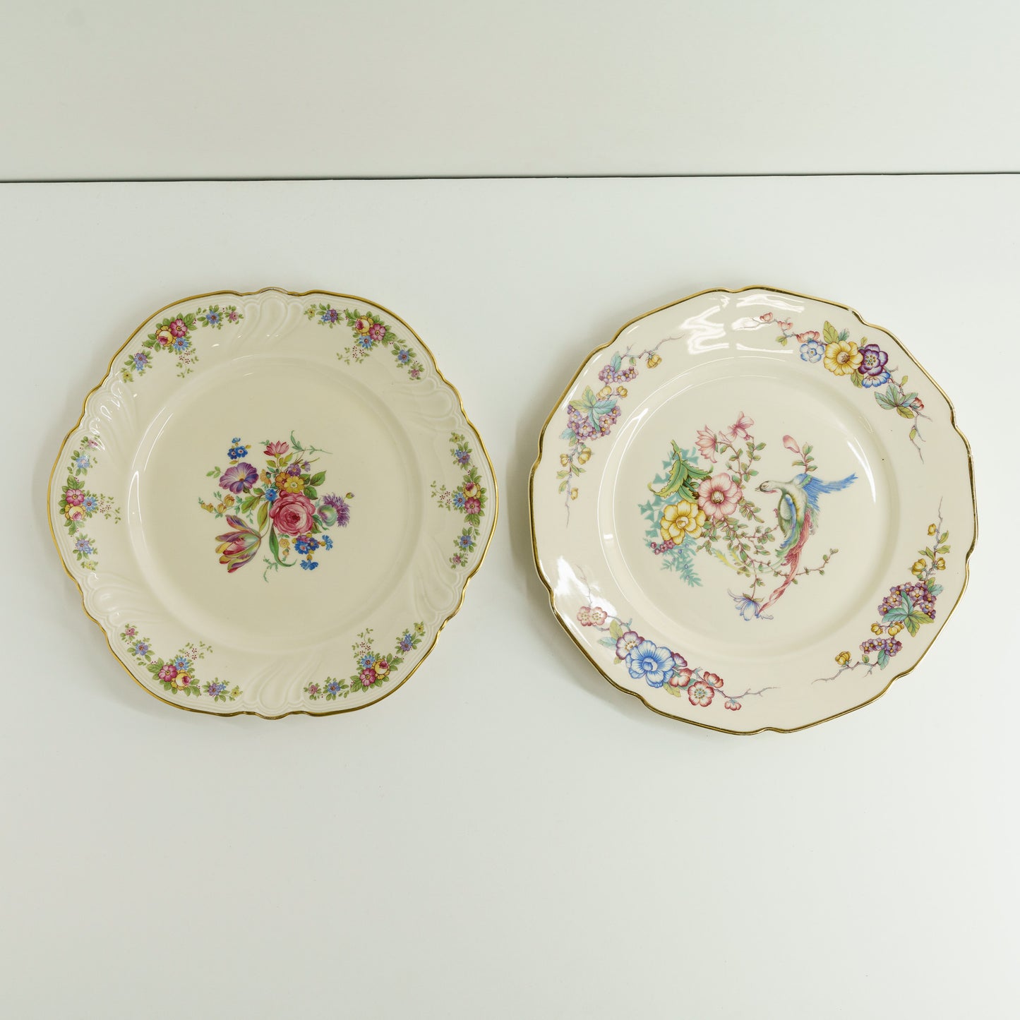 Pair of Elfenbein Rosenthal Kronach Dinner Plates